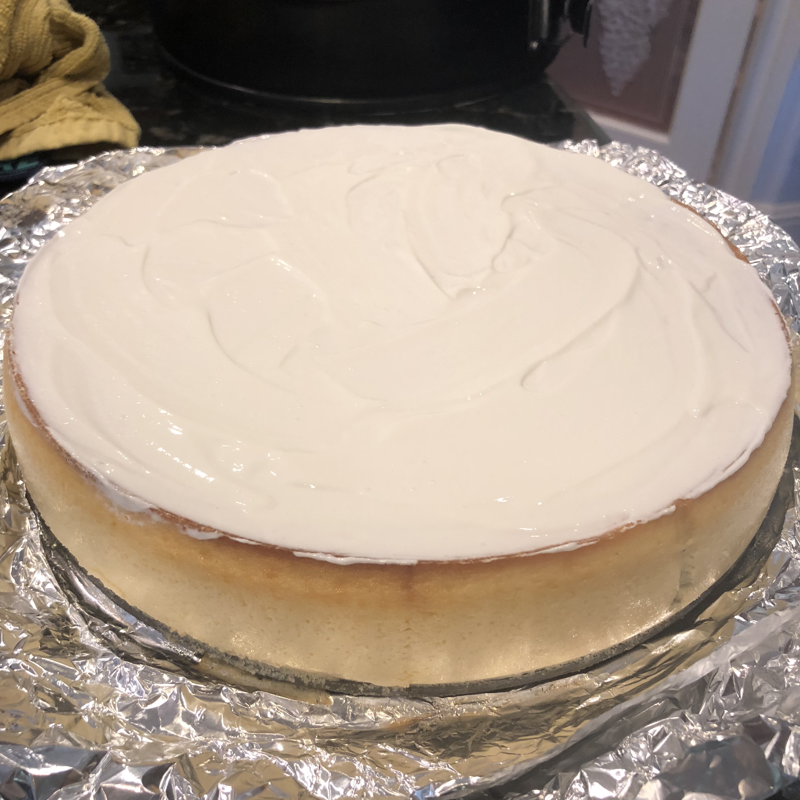 Keto cheesecake, sour cream topping keto cheesecake, sugar free cheesecake, keto cheesecake fat bomb
